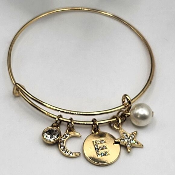 "5/$25" Goldtone Adjustable Initial "E" Charm Bangle Bracelet - Picture 1 of 7